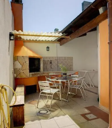 Giorgio House *