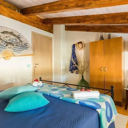 Giorgio House * 普佐伊杜
